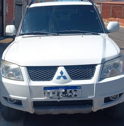 MITSUBISHI PAJERO TR4 2.0 4X4 16V 140CV FLEX 4P AUTOMÁTICO